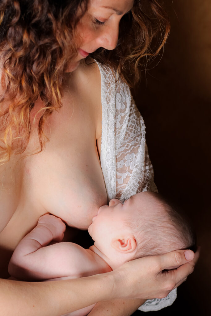 Shooting allaitement mère et son enfant 